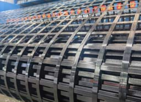 同江钢塑土工格栅：基建“隐形脊梁”的绿色智造与长寿命进化论